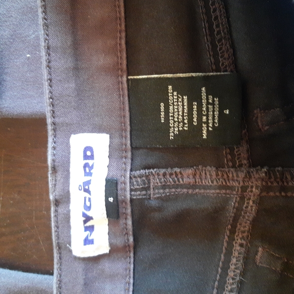 Nygard size 4 Gray Pants - Picture 3 of 5